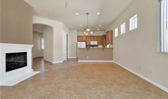 19269 Galloping Hill Rd, Apple Valley, CA 92308