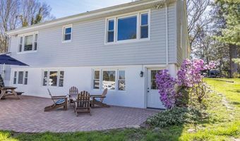 820 SHARPLESS Rd, Hockessin, DE 19707