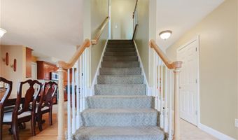 1010 Oakhill Ave, Attleboro, MA 02703