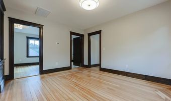 65 Burton St 3, Bristol, RI 02809