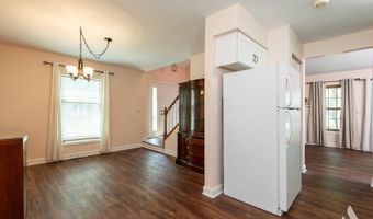 2452 E Hunter Dr, Arlington Heights, IL 60004