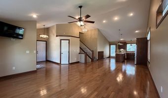 1130 Indian Hills Rd, Brookings, SD 57006
