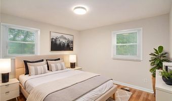 938 Rebel Forest Dr SE, Atlanta, GA 30315