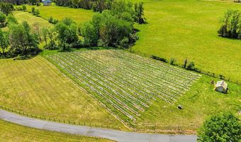80 43 NARMADA Ln, Amissville, VA 20106
