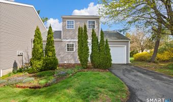 10 Linden Ct 10, Bloomfield, CT 06002