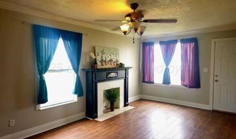8015 Upton Rd, Amarillo, TX 79119