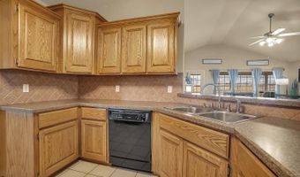 3224 Peacock Ln, Altus, OK 73521