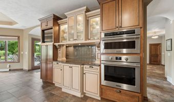 N3040 STEEPLE Drive, Appleton, WI 54913