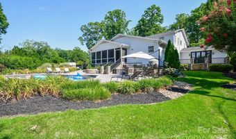 711 Yadkin St, Albemarle, NC 28001