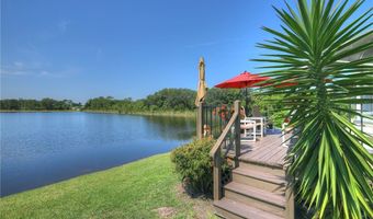 208 Manatee Ct, Barefoot Bay, FL 32976