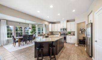 41833 WALDEN KNOLL Ct, Aldie, VA 20105