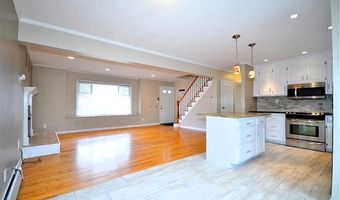 40 Mark St, Bristol, CT 06010
