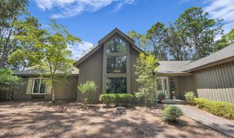 4 Egret Dr, Beaufort, SC 29907