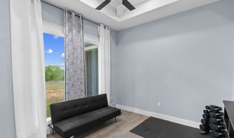 9991 Crow Ln, Adkins, TX 78101