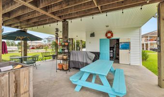118 Edith Dr, Bay St. Louis, MS 39520