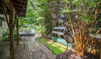 7016 WILSON Ln, Bethesda, MD 20817