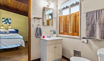 883 S 57TH St, Springfield, OR 97478