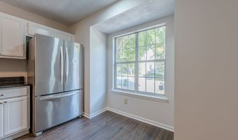 6614 Meadow Grn, Peachtree Corners, GA 30092