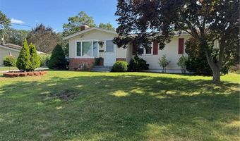 52 Kalmer Rd, Warwick, RI 02886