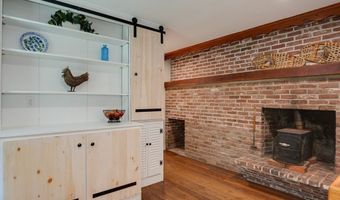 68 Old Harvard Rd, Bolton, MA 01740