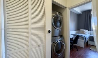 2775 NE 187th St PH29, Aventura, FL 33180