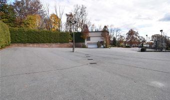 4115 Mendon Rd, Cumberland, RI 02864