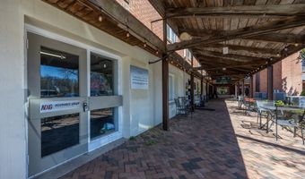 98 Elm St 1, Cheshire, CT 06410