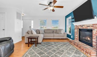 1617 Berkeley Ave, Beachwood, NJ 08722