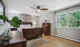 3818 N RIDGEVIEW Rd, Arlington, VA 22207