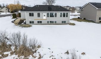 100 Schwinghammer Dr, Albany, MN 56307