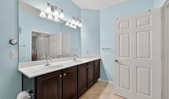 420 CEDAR FALLS Dr, Apollo Beach, FL 33572