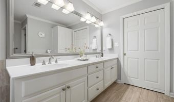 965 Knoll Crest Ct, Alpharetta, GA 30004