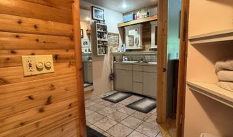 6598 Jeff Ln, Athens, OH 45701