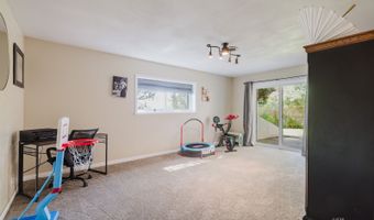 355 Skyline Dr, Elko, NV 89801