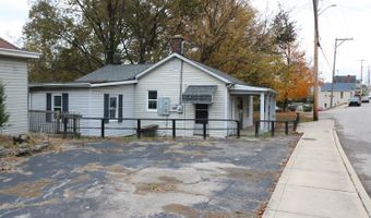 110 W Conwell St, Aurora, IN 47001