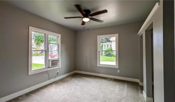 624 E Hawthorne St, Albert Lea, MN 56007