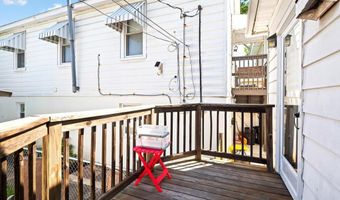 203 ALBANY Ave, Barrington, NJ 08007