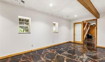 33 Rountree Dr, Bella Vista, AR 72715