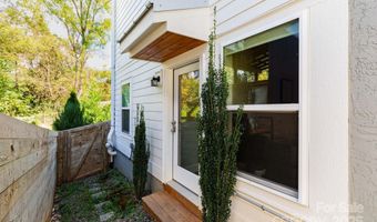 27 Ruslan Dr, Asheville, NC 28806