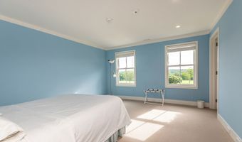 289 Northrop St, Bridgewater, CT 06752