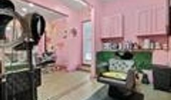 809-811 BROADWAY, Bayonne, NJ 07002