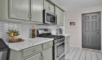 1100 Ruth Rd, Altus, OK 73521