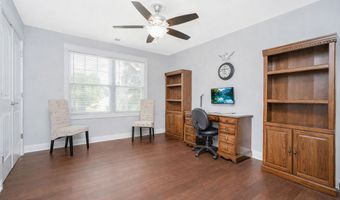 741 Beach Ave, Beachwood, NJ 08722
