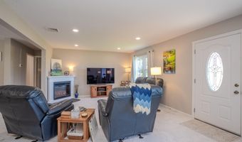 172 Ellisdale Rd, Allentown, NJ 08501