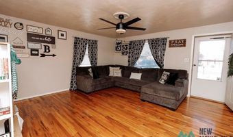2407 Avenue B Sts, Carlsbad, NM 88220