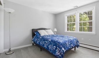 27 Kennel Hill Dr, Beverly, MA 01915