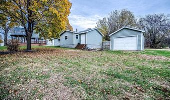 903 E 10TH St, Atlantic, IA 50022