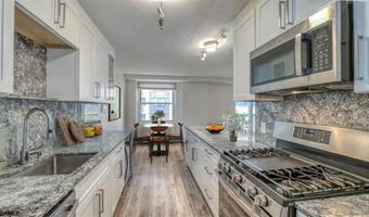 101 S PLAZA Pl 1412, Atlantic City, NJ 08401