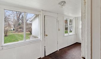 724 Bridge Ave, Alma, MI 48801