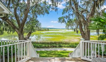 5 Petigru Dr, Beaufort, SC 29902